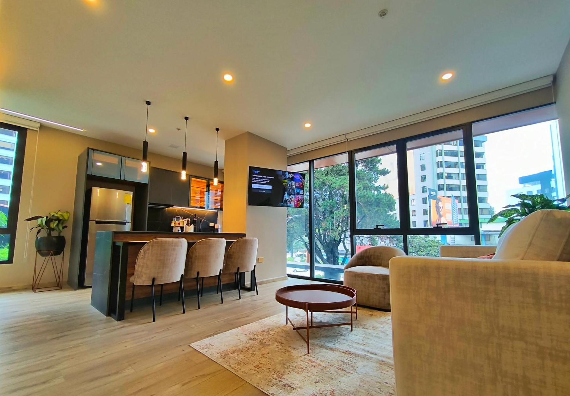 شقة Republica Del Salvador Coliving Ecuador Xoe كويتو المظهر الخارجي الصورة