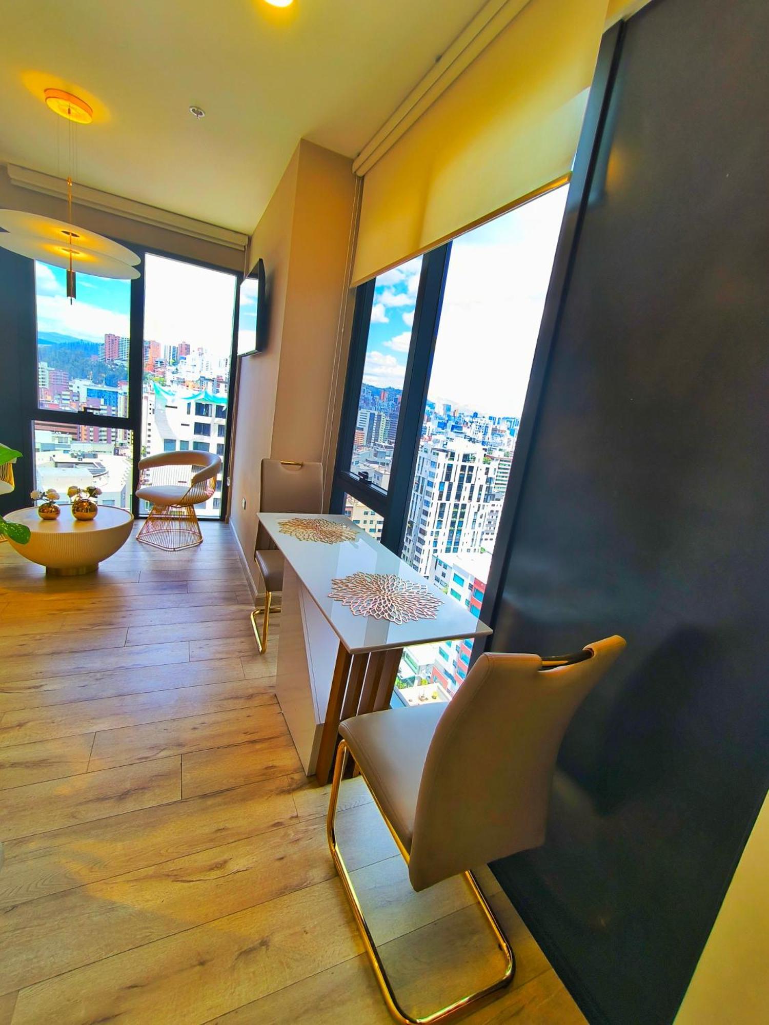 شقة Republica Del Salvador Coliving Ecuador Xoe كويتو المظهر الخارجي الصورة