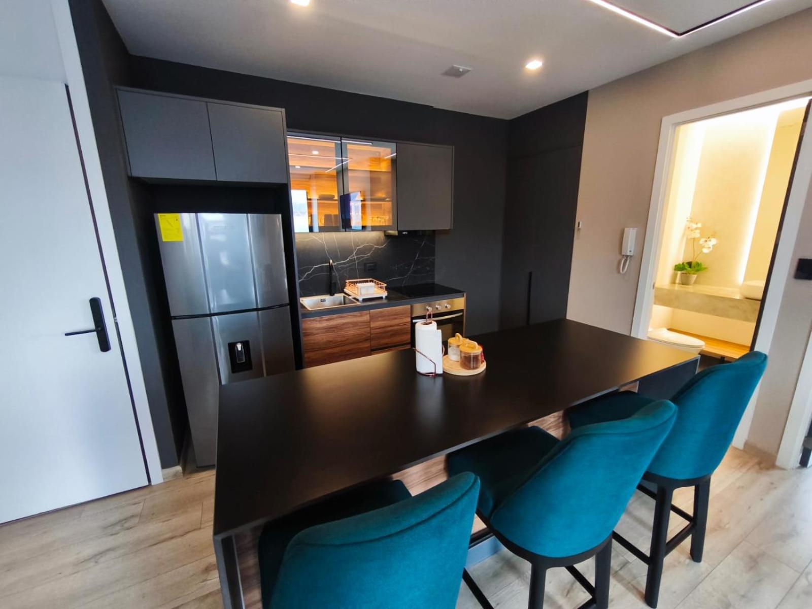 شقة Republica Del Salvador Coliving Ecuador Xoe كويتو المظهر الخارجي الصورة